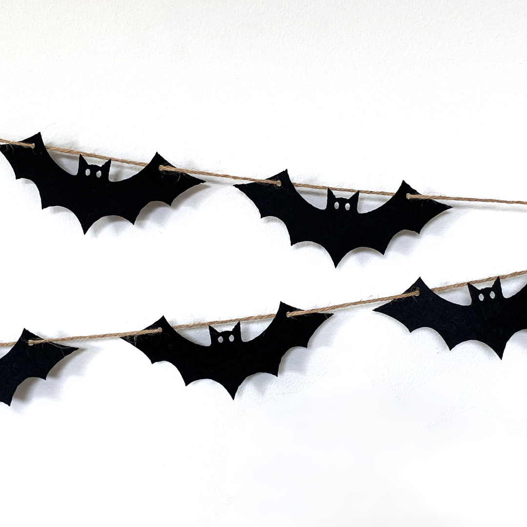 Spooky Bat Halloween Garland