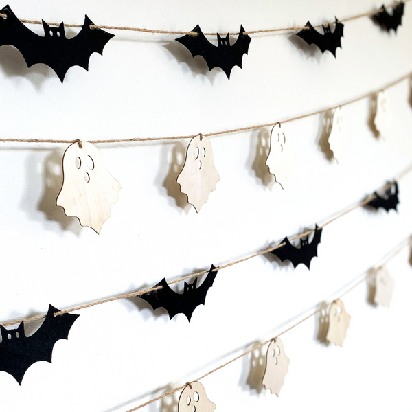 Spooky Bat Halloween Garland