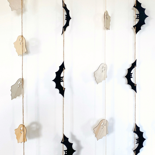 Ghostly Halloween Garland