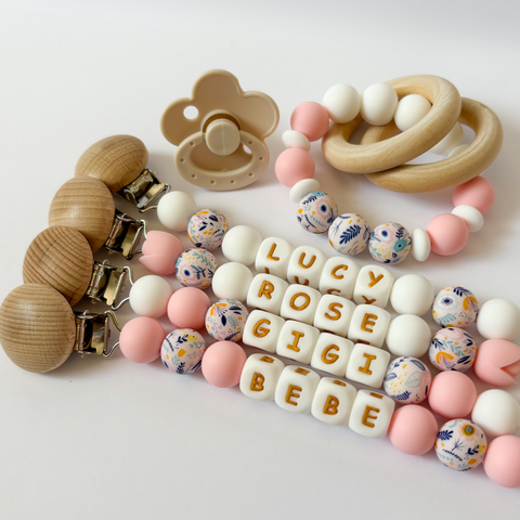 Floral Silicone Personalized Daisy Pacifier Clip